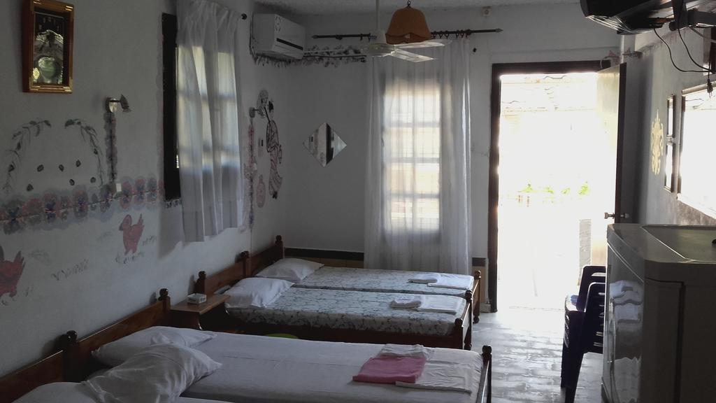 Theoxenia Apartment Pteleos Bagian luar foto