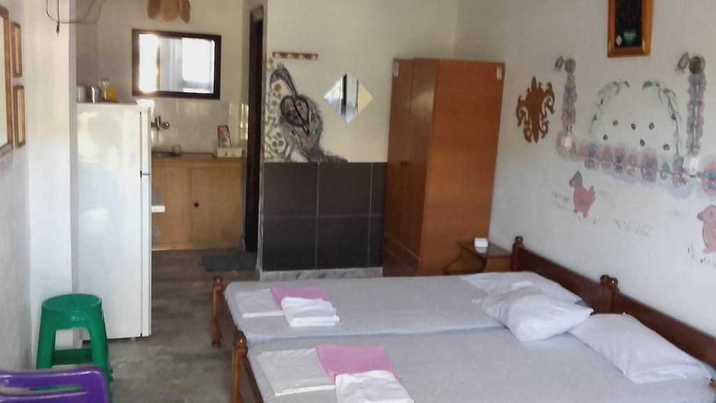 Theoxenia Apartment Pteleos Bagian luar foto