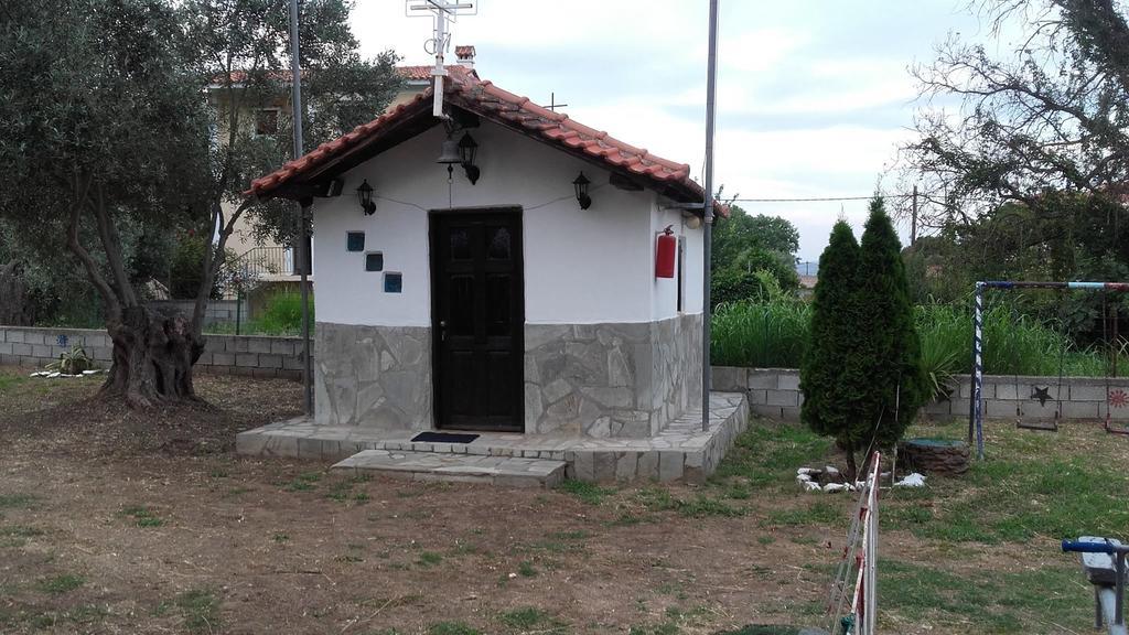 Theoxenia Apartment Pteleos Bagian luar foto